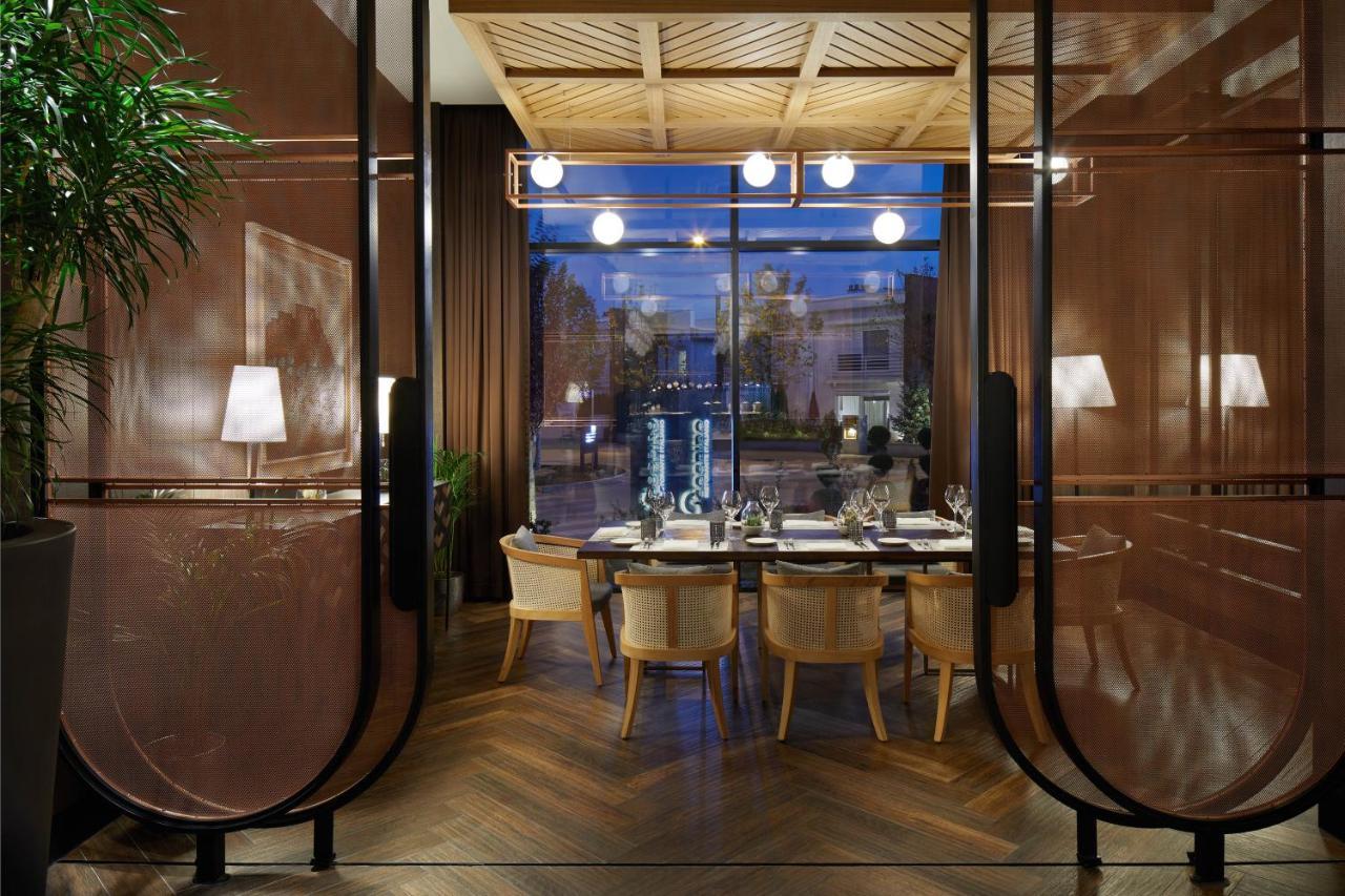 Four Points By Sheraton Prishtina City Pristina Exteriör bild