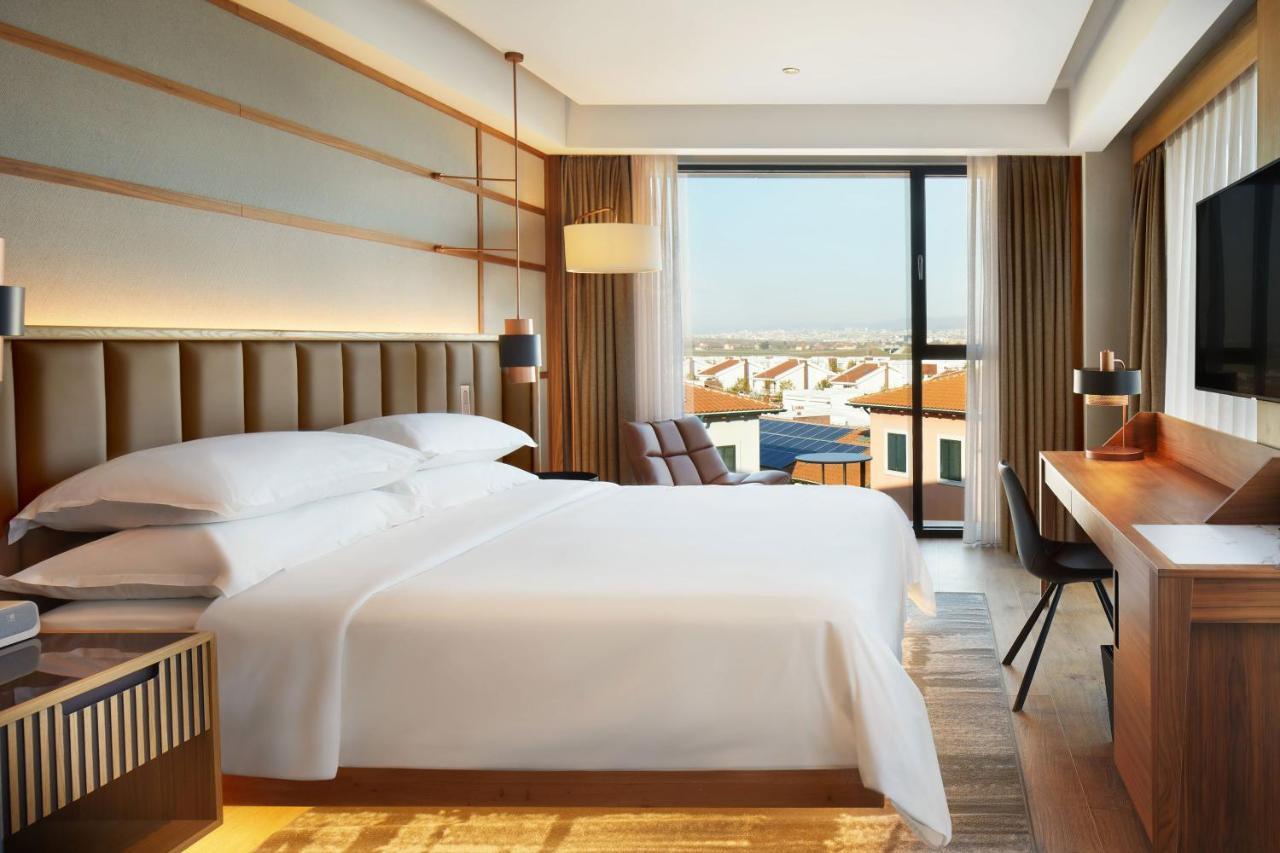 Four Points By Sheraton Prishtina City Pristina Exteriör bild