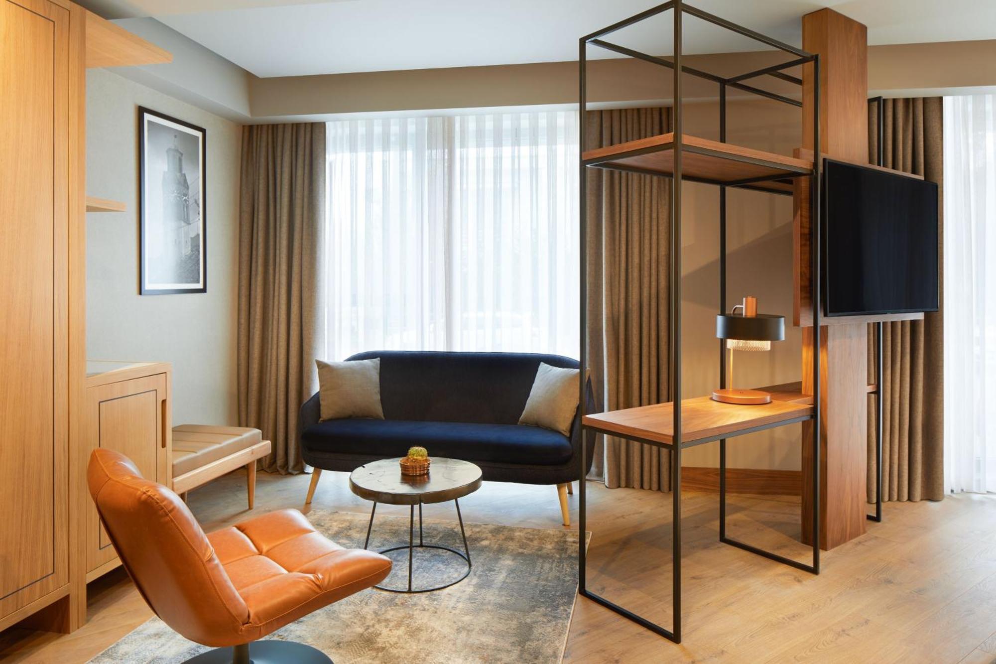 Four Points By Sheraton Prishtina City Pristina Exteriör bild