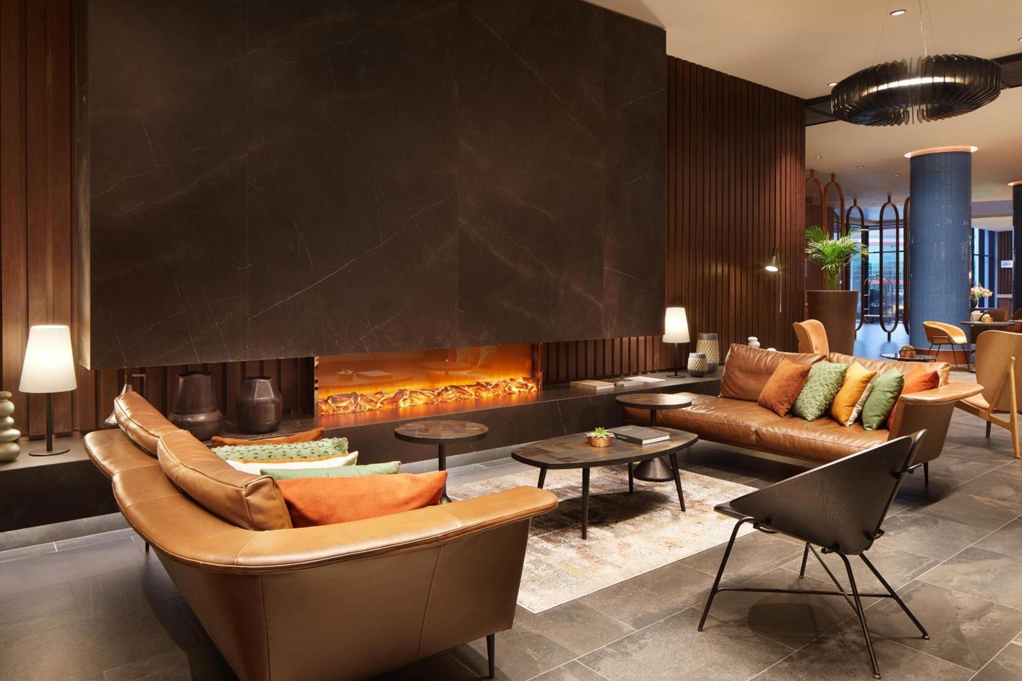 Four Points By Sheraton Prishtina City Pristina Exteriör bild