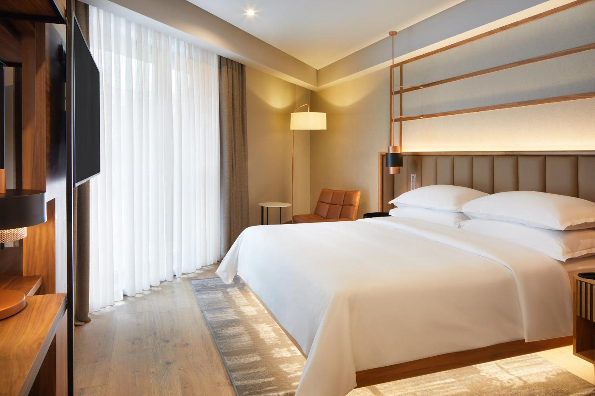 Four Points By Sheraton Prishtina City Pristina Exteriör bild